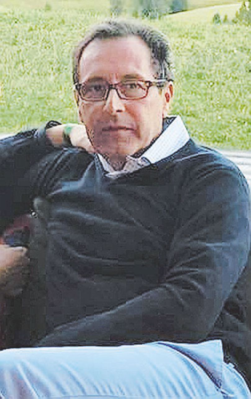 Il professor Cordeiro Guerra Il prof inguaiato dai soldi destinati al collega