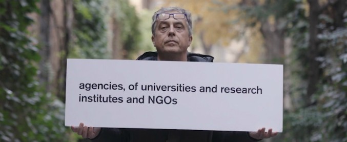 Copertina di Stefano Boeri lancia l’appello per la “forestazione urbana”: “Deve diventare priorità nelle agende dei governi”