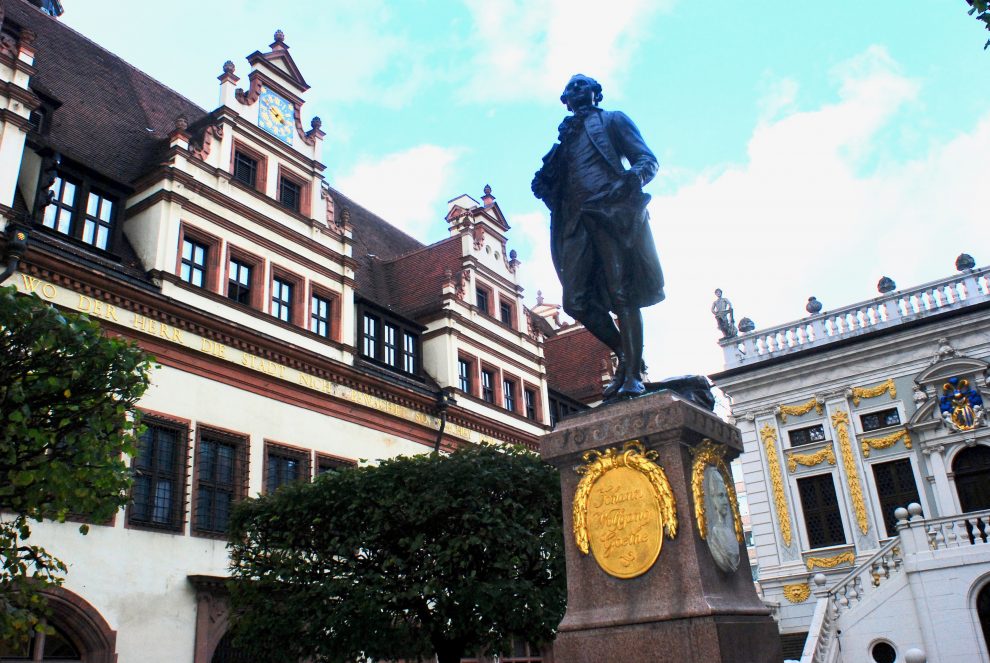 La statua di Goethe