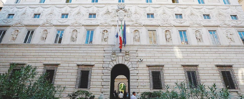 Aperto Consiglio di incontri di matrimonio