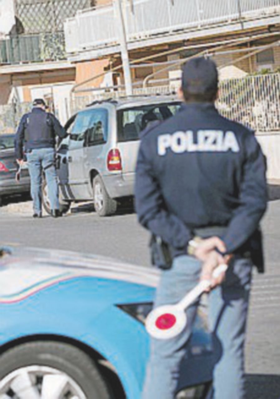Arrestato spacciatore di cocaina a Ostia: “È legato agli Spada” Arrestato spacciatore di cocaina a Ostia: “È legato agli Spada”
