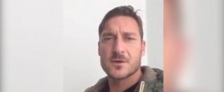 Copertina di Il nome del bar? Troppo strano, il video-saluto di Totti è esilarante: “Ma che nome gli avete messo?”