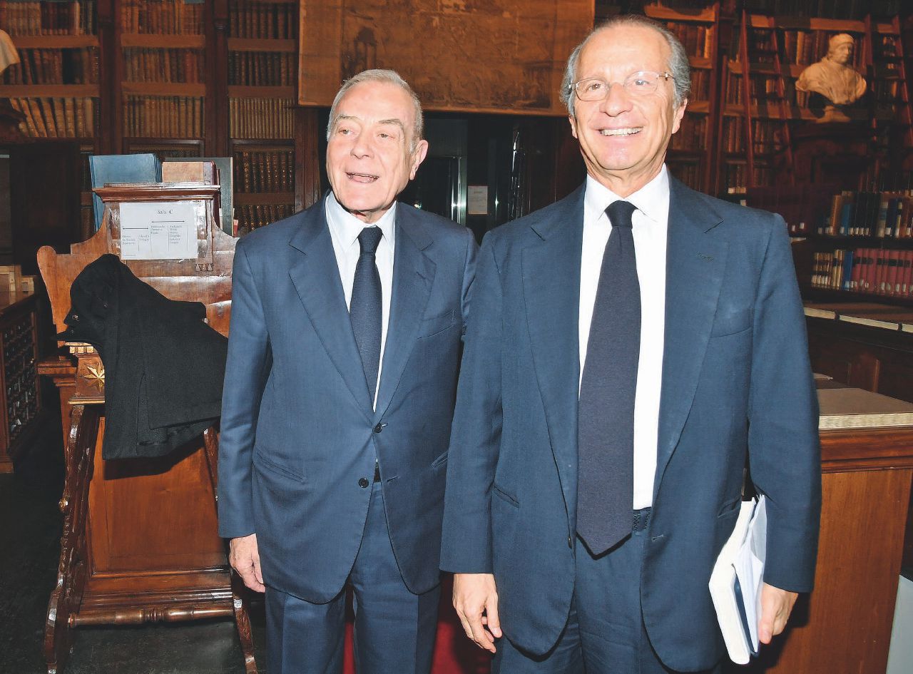 1. - Aspettando Renzusconi - Gianni Letta e il piduista Bisignani, condannato da andreottiano per la tangente Enimont e da berlusconiano per la P4 Andreotti è vivo: lotta con valletti e faccendieri di B.
