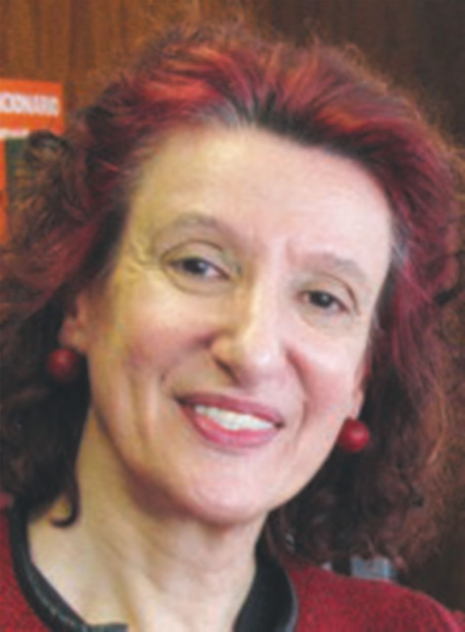 L’amore per Petrarca - La professoressa Rita Marnoto si è laureata con una tesi sul petrarchismo portoghese La prof. portoghese che ospita a casa sua i giovani dell’antimafia