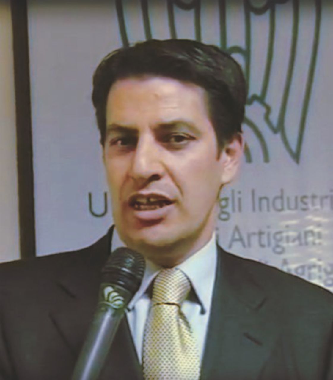 Re dei rifiuti - Beppe Catanzaro Legambiente e i soldi presi dal ras delle discariche