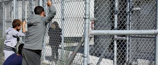 Grecia, nel limbo dei profughi. L’isola di Lesbo trasformata in centro detentivo: “Qui da 20 mesi, trattati come animali”