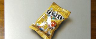 Copertina di Questo pacchetto M&M’s non esiste. Per (non) credere ai vostri occhi basta affidarsi a Marcello Barenghi