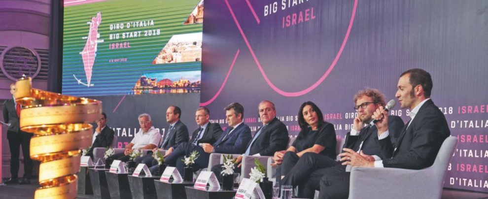 Polemiche pronte, via - La presentazione del Giro d’Italia 2018 che prevede 3 tappe in Israele: critiche per la dizione Gerusalemme Ovest usata per illustrare una delle tappe - LaPresse Prima Trump, ora i farmaci: Giro inceppato