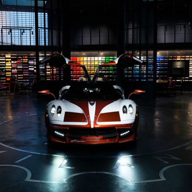 Copertina di Pagani Huayra Lampo, quando Lapo mette le mani sulla supercar – FOTO