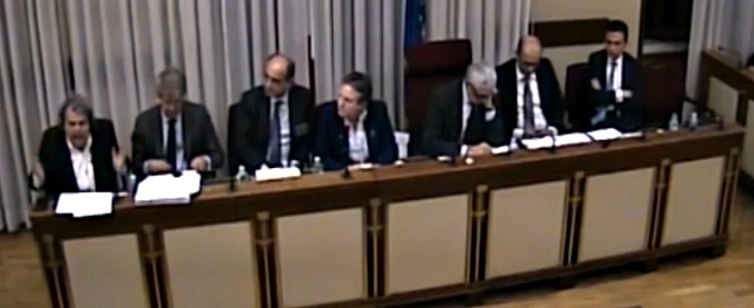 Copertina di Banche, Brunetta si scaglia contro Tabacci: “Se hai la fregola di andare via vai pure. Io qui resto anche tutta la notte”