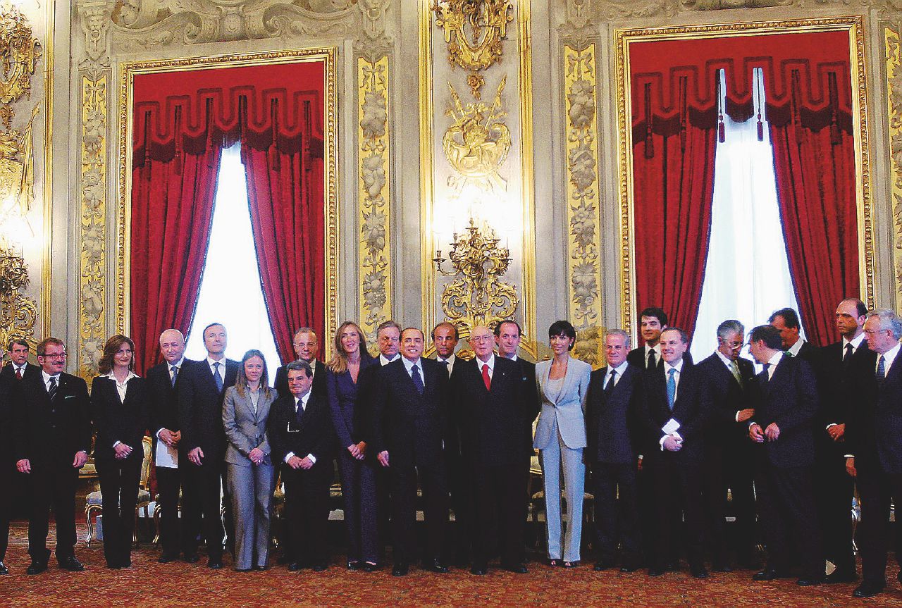Giuramento - Il governo di B. nel 2008 - LaPresse “Vamos al gobierno”, la carica dei ministri azzurri in pectore