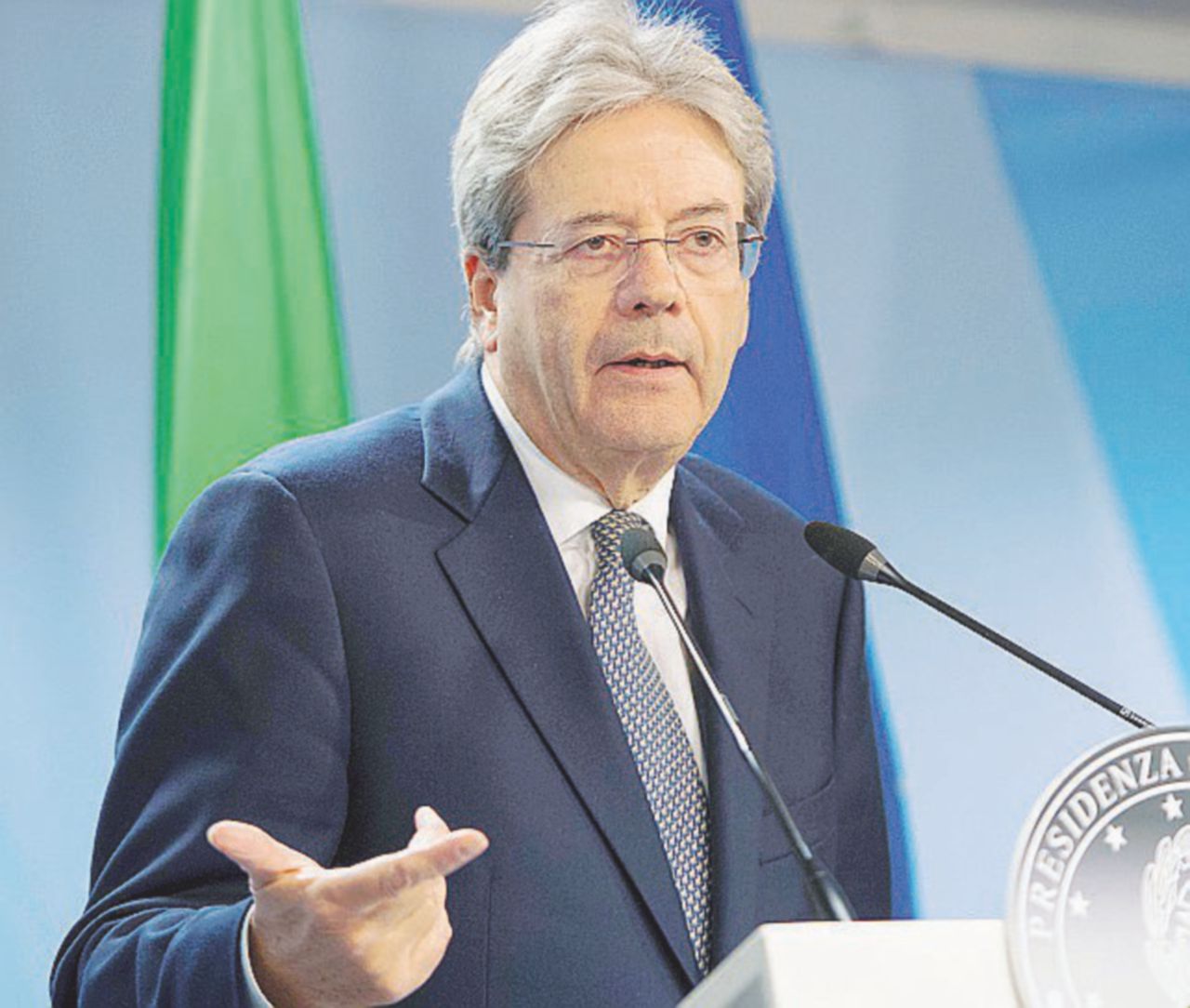 È tutto risolto - Il presidente del Consiglio, Paolo Gentiloni, arruola di nuovo la Boschi - Ansa Non solo Renzi, il governo salva il soldato Boschi
