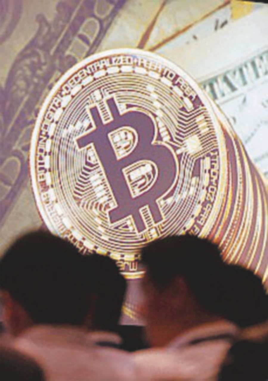 Bitcoin sfonda quota 20 mila: è la sesta moneta al mondo Bitcoin sfonda quota 20 mila: è la sesta moneta al mondo