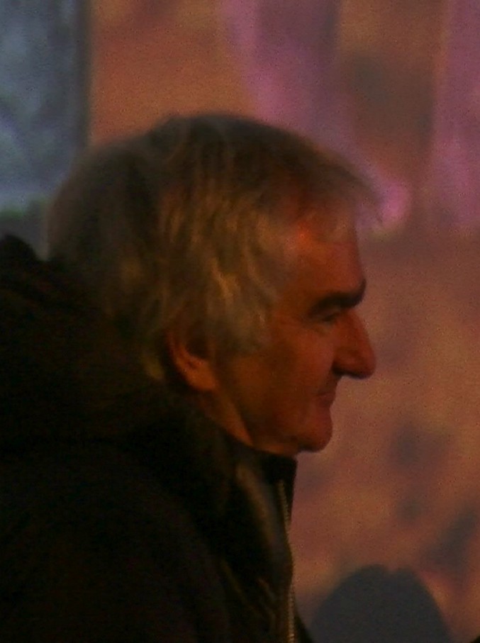 Copertina di Elio e le storie tese, si sciolgono davvero e annunciano il loro erede: “Mangoni”. Lui: “Penso al Campo volo”