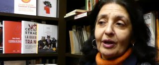 Copertina di Roma, la libreria che resiste a Campo de’ Fiori: “Intorno solo ristoranti. Ma la nostra è militanza”