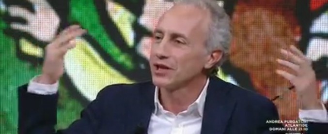 Copertina di Banche, Travaglio: “Nel Pd doppio codice etico. Cacciano la Guidi ma quelli del Giglio magico fanno quello che vogliono”