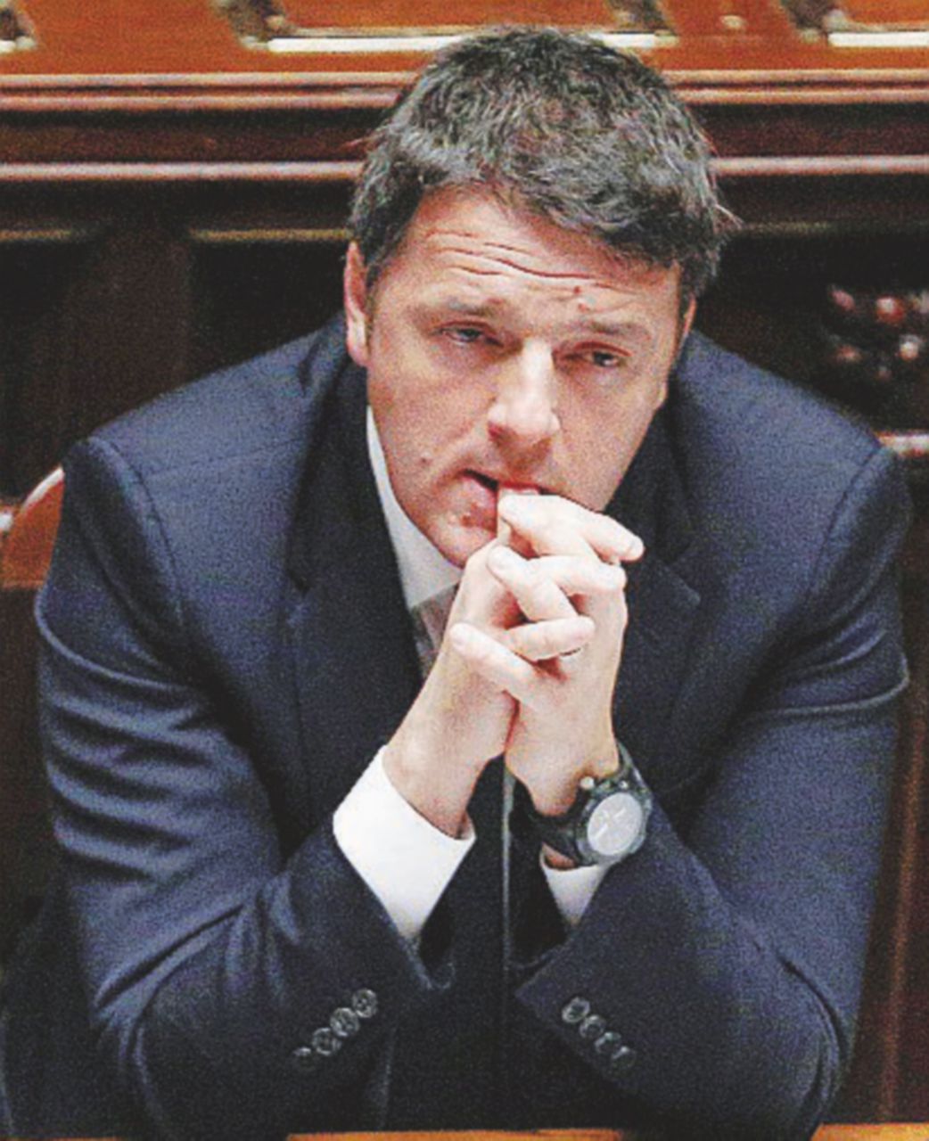 In difficoltà - Matteo Renzi - Ansa Renzi un po’ la difende e un po’ la scarica