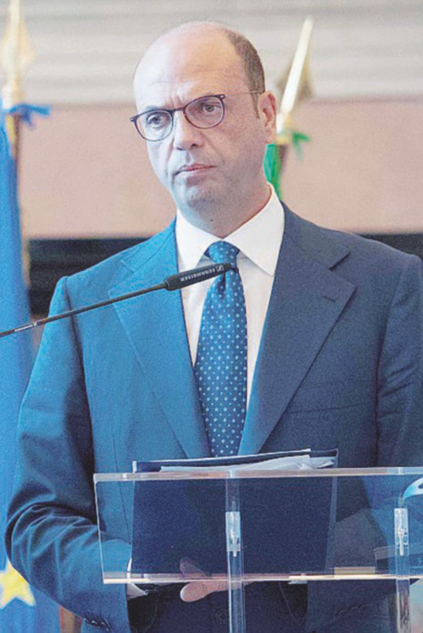 Angelino Alfano - Ansa Alfano in visita agli “amici di Tripoli” col timore che il voto riporti il caos