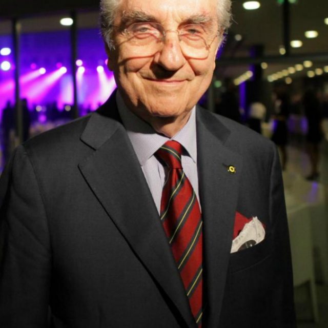 Gualtiero Marchesi morto, addio al “re” della cucina italiana. Aveva 87 anni