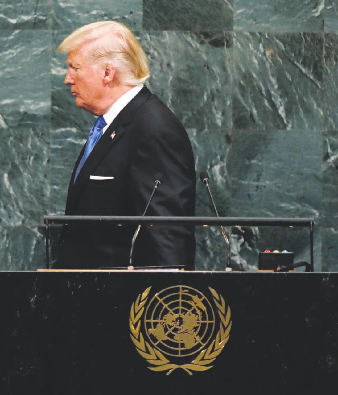 Vendicativo - Trump all’Onu: rapporti burrascosi tra l’istituzione mondiale e la Casa Bianca - LaPresse Trump davvero contro tutti riduce anche la paga all’Onu