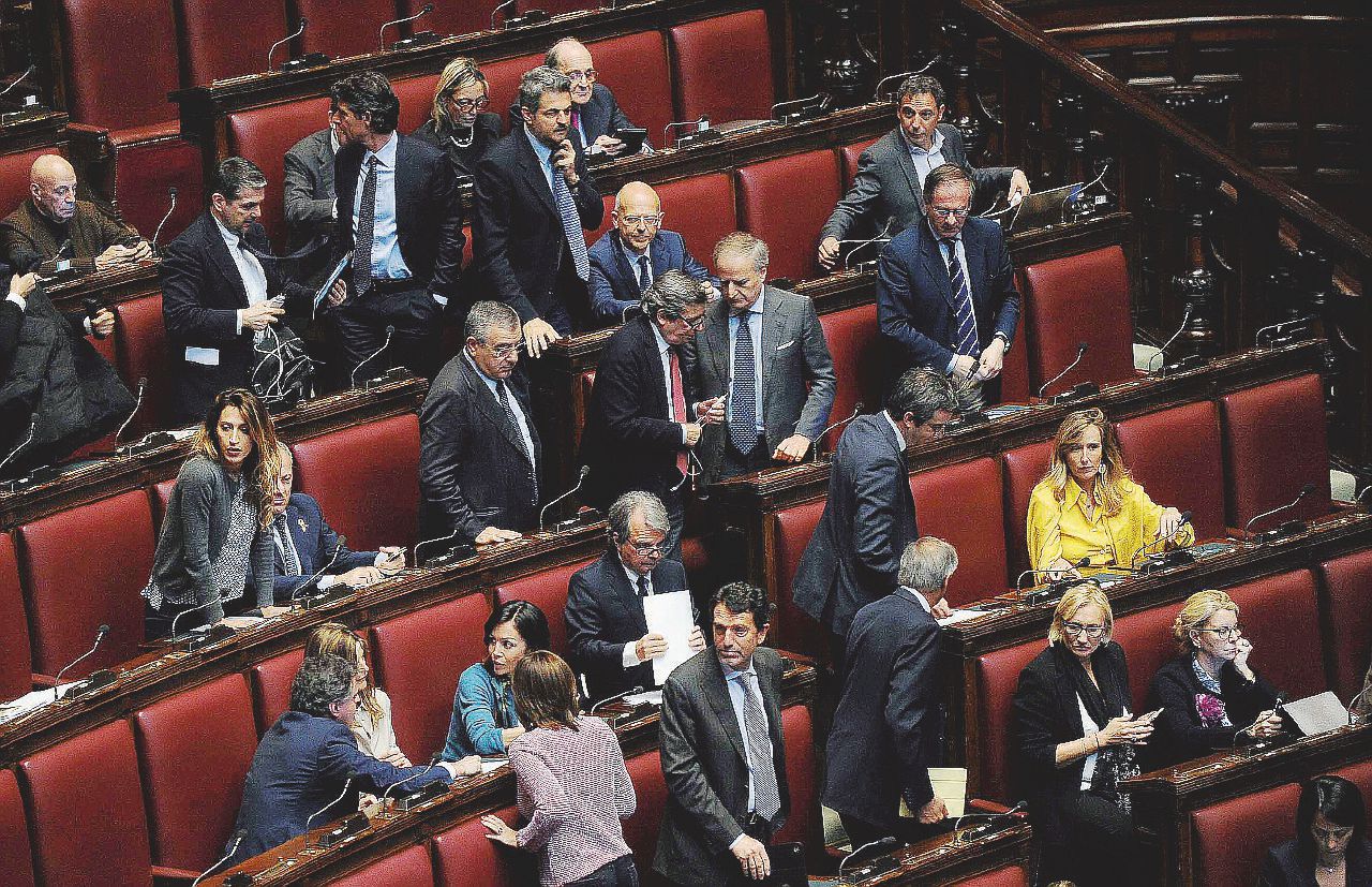 “Io cumulo, raccolgo, aggrego: firmo emendamenti per tutti” “Io cumulo, raccolgo, aggrego: firmo emendamenti per tutti”