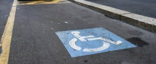 Copertina di Disabili, disegno di legge per il parcheggio gratuito sulle strisce blu. “Non privilegio ma garanzia di diritto alla mobilità”