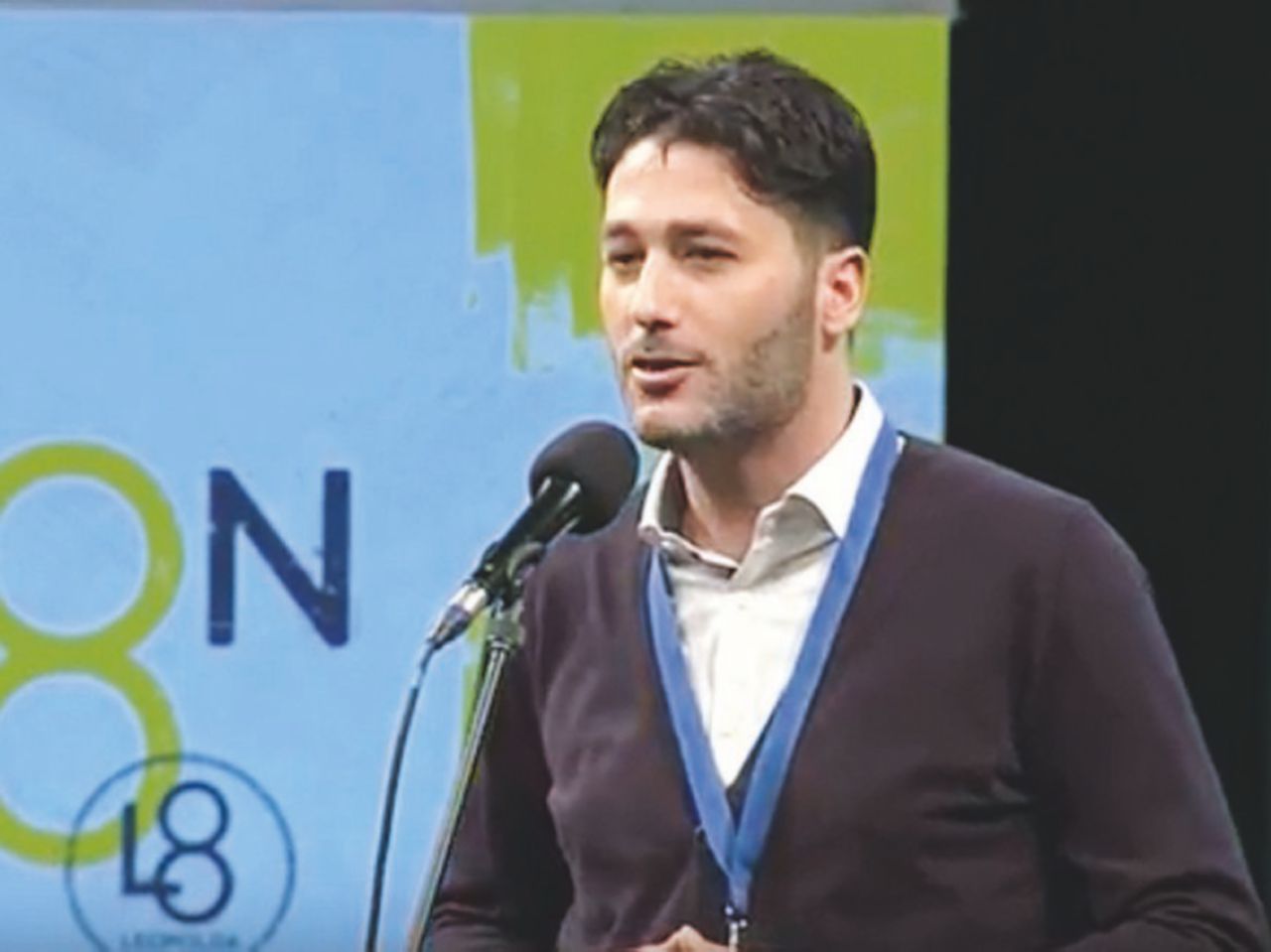 Il candidato - Andrea Lembo in campagna elettorale - LaPresse Salerno, figlio del procuratore capo candidato per il Pd: tra i sostenitori De Luca jr e l’imputato Alfieri