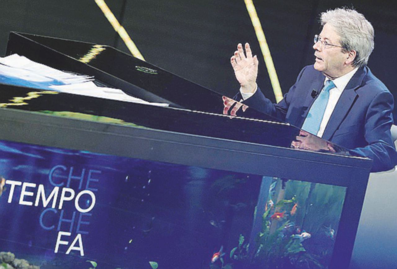 Copertina di Gentiloni un po’ renziano, un po’ in corsa per il bis