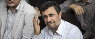 Copertina di Iran, Ahmadinejad ai domiciliari: così ha perso il sostegno di Khamenei. Pasdaran: “Islamisti e monarchici dietro le proteste”