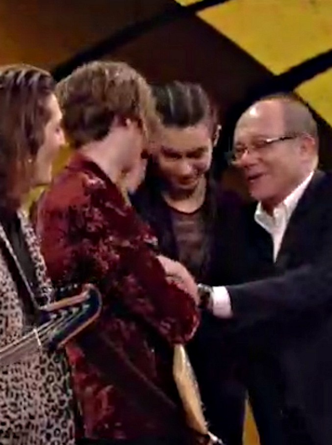 Copertina di Maneskin e i complimenti di Carlo Verdone in diretta tv: “Damiano è un grande”