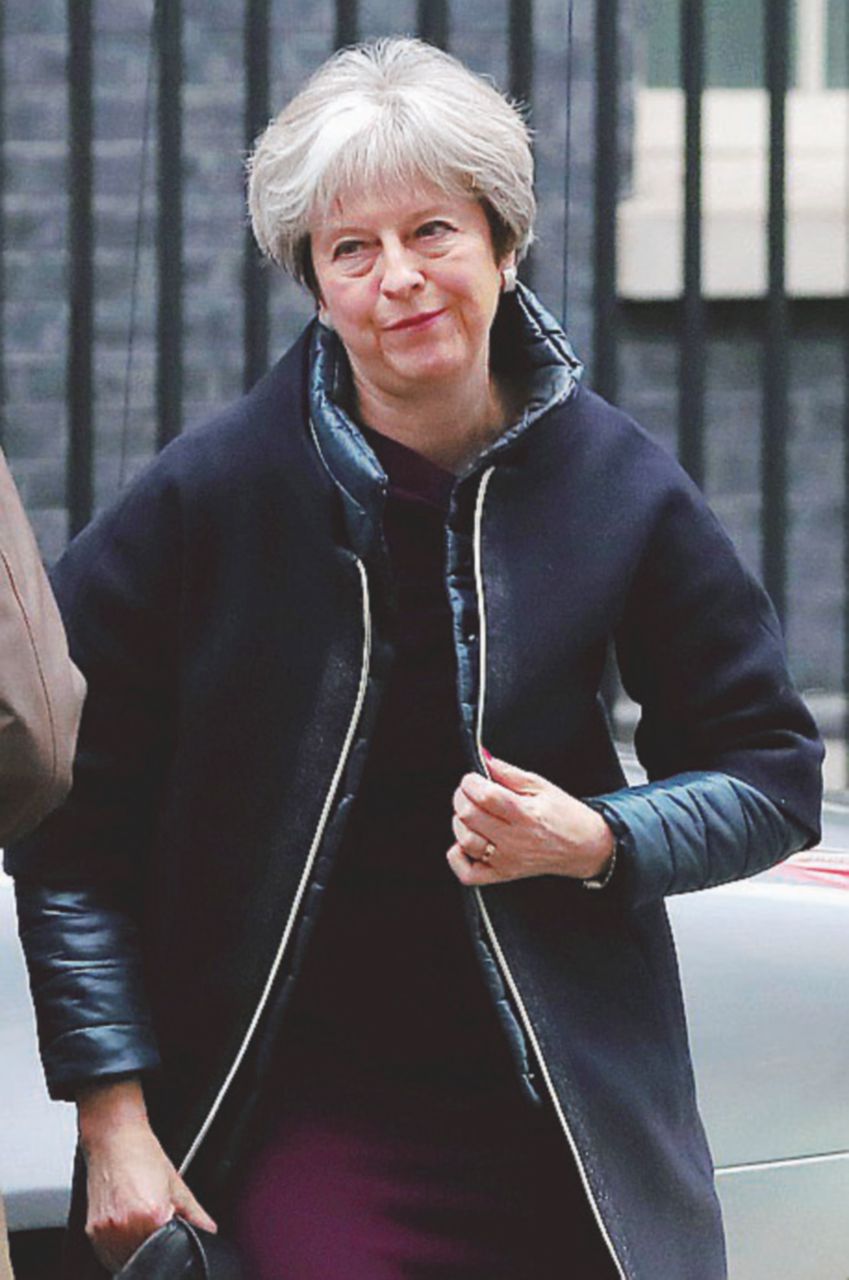 Siamo Lord e andiamo su Youporn (anche in aula)