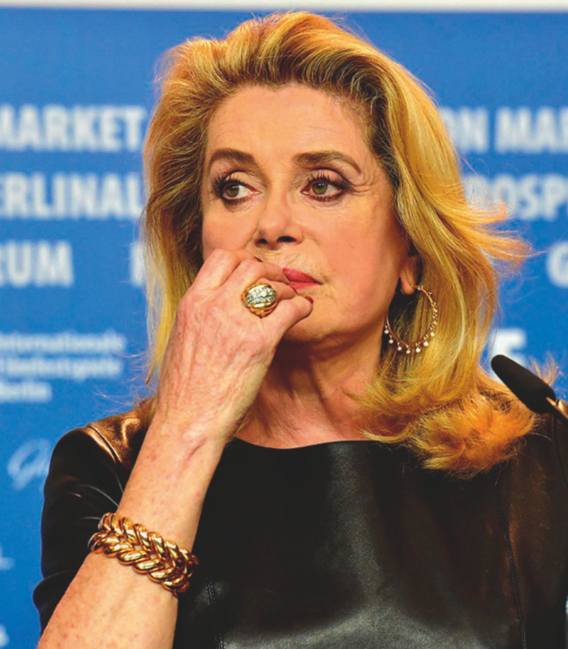 Idolo - Catherine Deneuve - LaPresse “Corteggiamento non è aggressione”