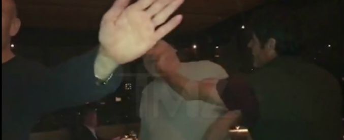 Weinstein aggredito mentre mangiava in un ristorante in Arizona