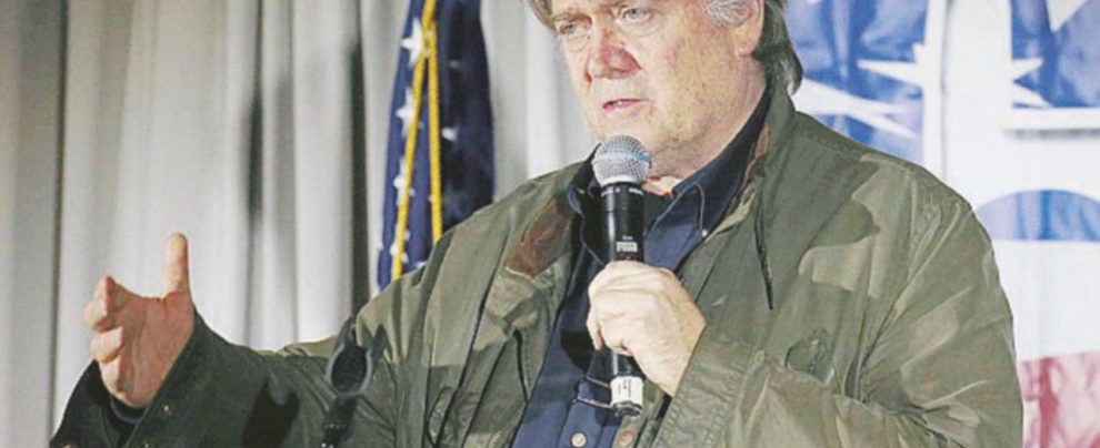 Vendetta di Trump, Breitbart licenzia Bannon Vendetta di Trump, Breitbart licenzia Bannon