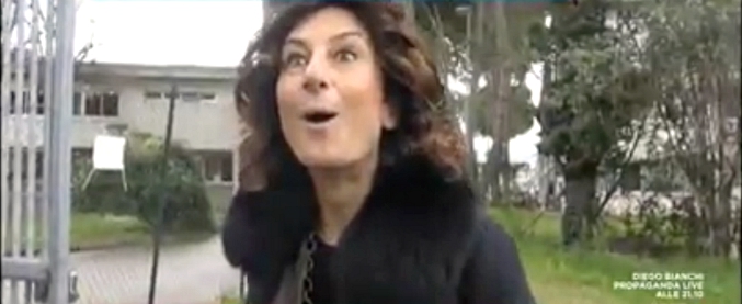 Copertina di Scuola senza bocciature, la prof Agnese Renzi: “Ho bocciato, ma con affetto. Lo capiscono che è per il loro bene”