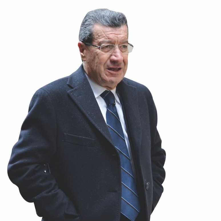 Chiti: “Gentiloni doveva fare sì che Boschi salutasse. Il Pd? Se si allea con Forza Italia scompare”