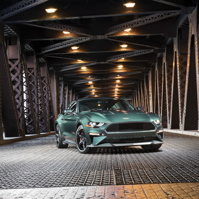 Copertina di Detroit 2018, Ford omaggia Steve McQueen con una versione speciale della Mustang: la “Bullitt” – FOTO