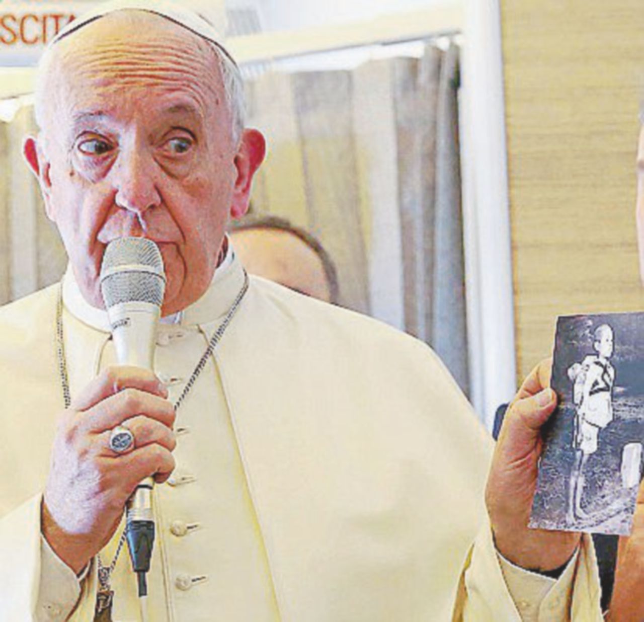 Papa apocalittico: a un passo da guerra atomica