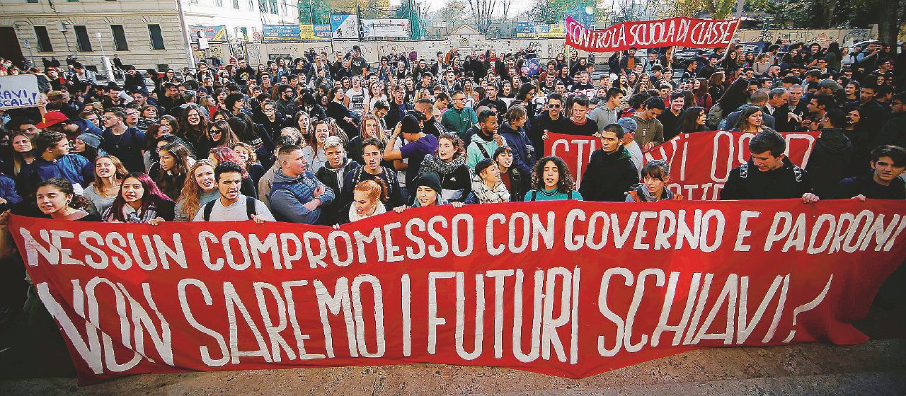 Copertina di Università gratis per tutti? L’idea di Grasso