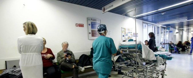Elezioni Lombardia, l’oncologo scrive ai pazienti: “Votate l’assessore alla Sanità Gallera”. Lui: “Apprezzo, sono onorato”