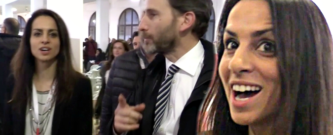 Copertina di M5s al Villaggio Rousseau, Casaleggio elogia l’organizzatrice Sabatini: “Io la Boschi pentastellata? Papà è bancario”