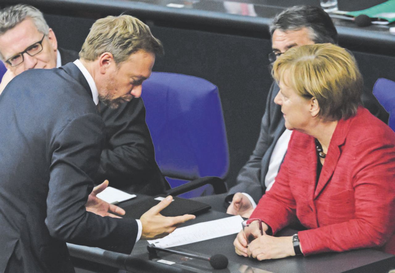 Copertina di Festa dell’evasore alla tedesca. Via gli 007 recupera-miliardi