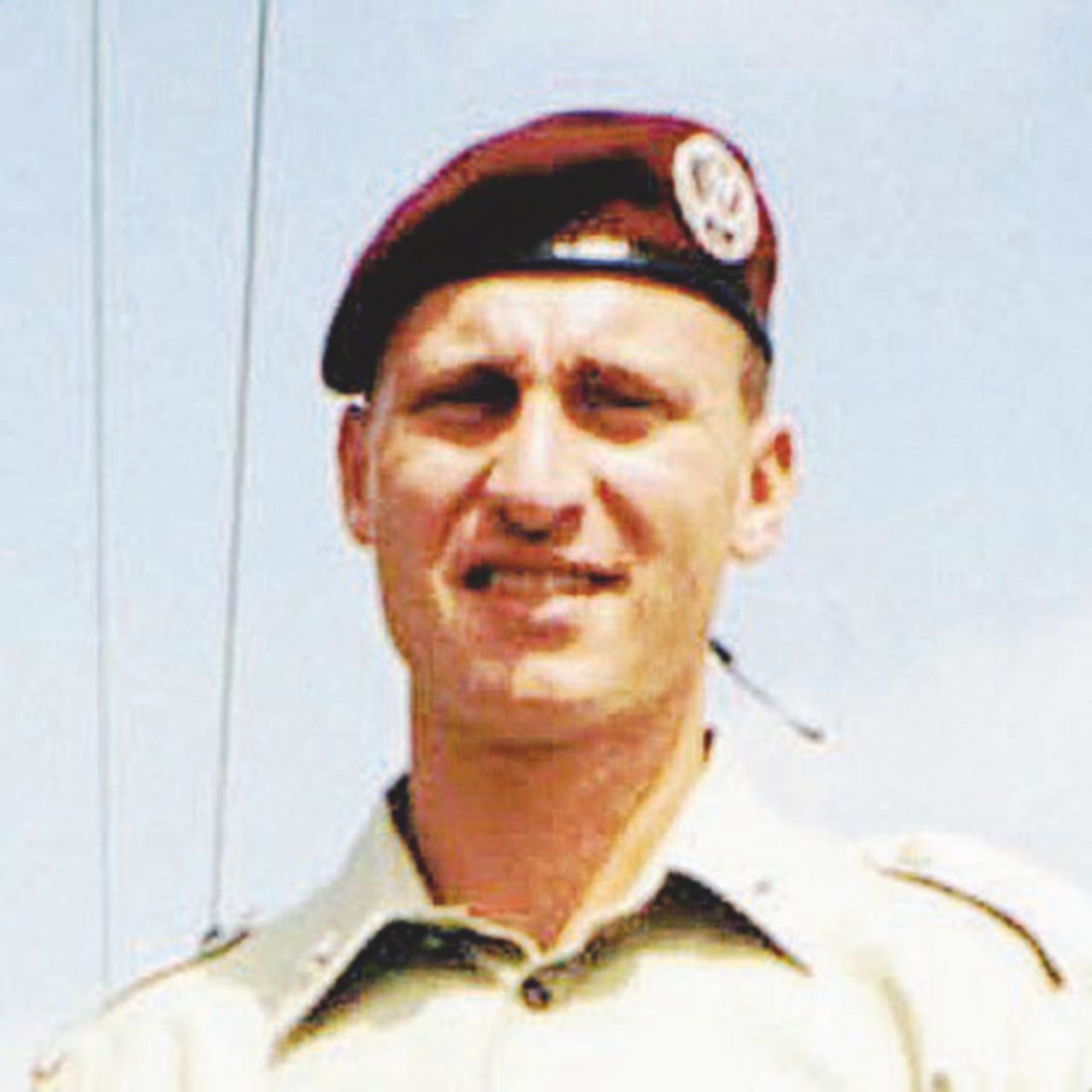 Copertina di Gli assassini di Scieri sono tra noi