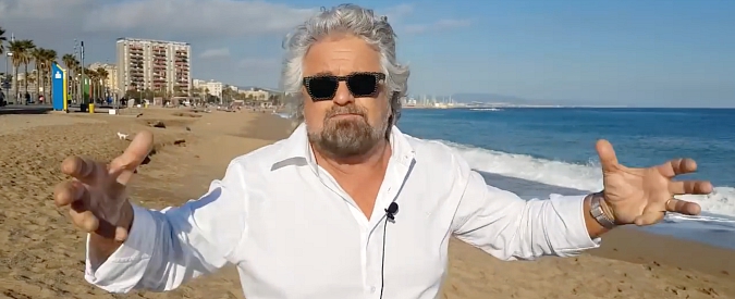 Copertina di Grillo, il finale del messaggio sulla spiaggia: “Non dovete essere tutti sulle mie spalle, non posso essere il vostro referente”