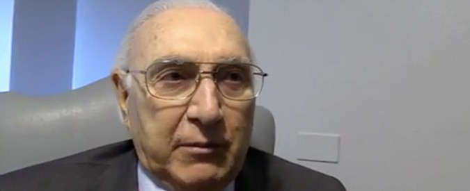 Copertina di Elezioni, Baudo ecumenico: “Io mai in politica. Grillo? Si è stancato” e su Salvini: “Focoso. Abbassiamo i toni”