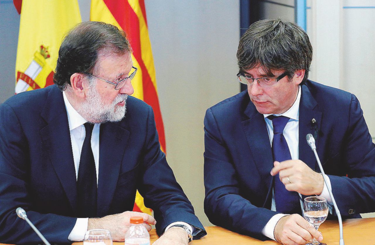 Rajoy: “Fermate Puigdemont”. Gli indipendentisti: è un golpe