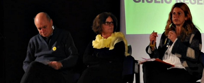 Copertina di Regeni, fiaccolata a Fiumicello. L’appello della legale della famiglia: “Candidati mettano verità per Giulio nel loro programma”