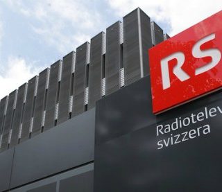 Copertina di Tagliare il canone della tv pubblica? In Svizzera il referendum boccia la proposta