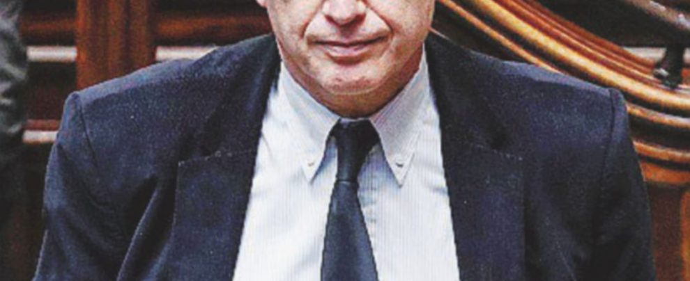 Gianni Cuperlo - Ansa Cuperlo, paracaduto a Sassuolo, si ritira