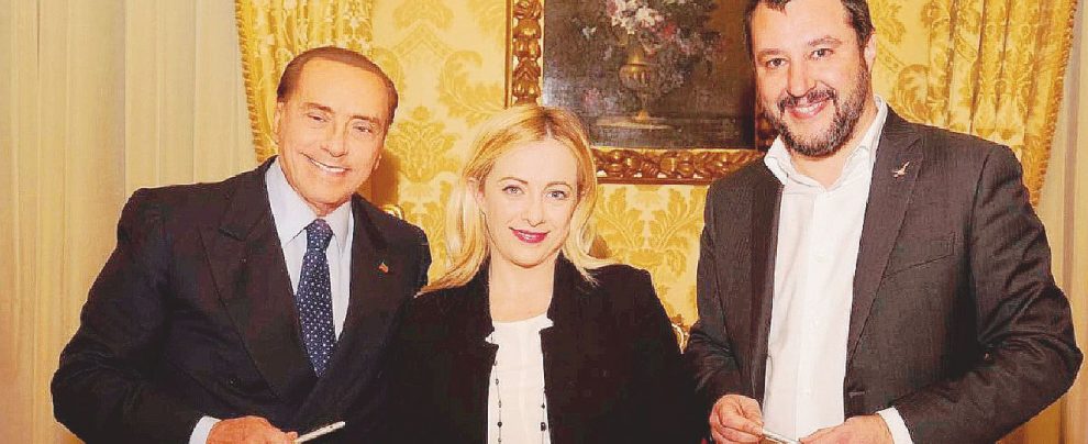 Alleati - Silvio Berlusconi, Giorgia Meloni e Matteo Salvini - Ansa Il centrodestra fa fuori il senatore del “caso Boschi”